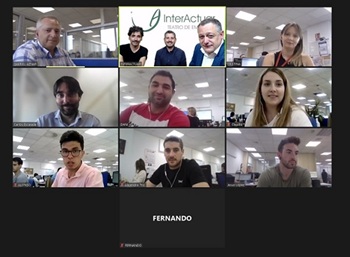 DINÁMICAS COMUNICACIÓN - CARRERAS